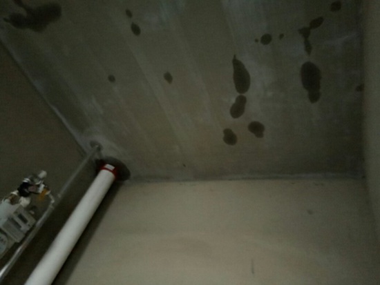 厨房天花板漏水怎么检测，厨房天花板漏水怎么维修?