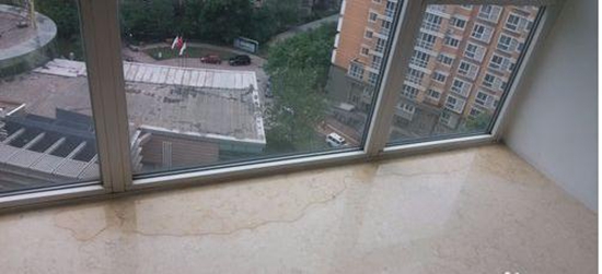 阳台瓷砖漏水是什么原因，阳台瓷砖漏水如何处理?