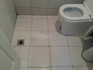 洗手间漏水怎么监测，洗手间漏水维修电话是什么?