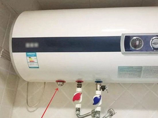 热水器漏水什么原因，热水器漏水怎么定位?