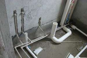 室内水管暗管漏水怎么回事，室内水管暗管漏水修理多少钱?