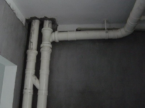 卫生间管道漏水原因是什么，卫生间管道漏水怎么检测?