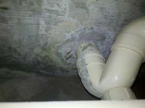 卫生间管道漏水怎么办，卫生间管道漏水维修电话是多少?