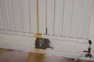 卫生间暖气管漏水怎么检查，卫生间暖气管漏水怎么维修?