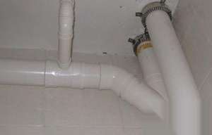 楼上修查查 管道漏水原因有哪些，楼上修查查 管道漏水怎么监测?
