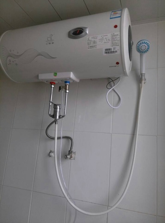 热水器漏水是怎么回事，热水器漏水怎么检修?