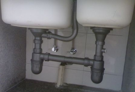 家里下水管漏水怎么维修，准确检测就上修查查！