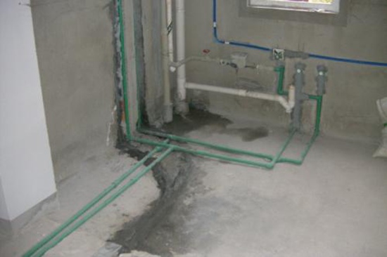 厨房水管漏水怎么办 厨房水管改造注意事项