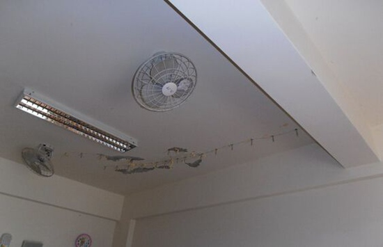 天花板漏水是什么原因,天花板漏水怎么维修