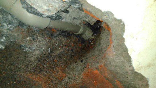 乌海墙里面水管漏水原因_水表漏水修理