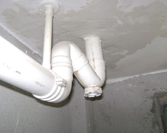 贵阳热水器水管漏水如何处理_寿光小区漏水