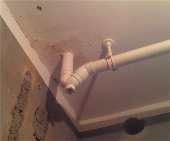 唐山阳台瓷砖漏水怎么检查_热水管接头处漏水