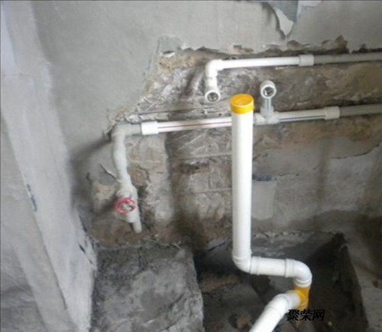 赣州卫生间砖缝漏水维修_卫生间热熔管漏水维修电话