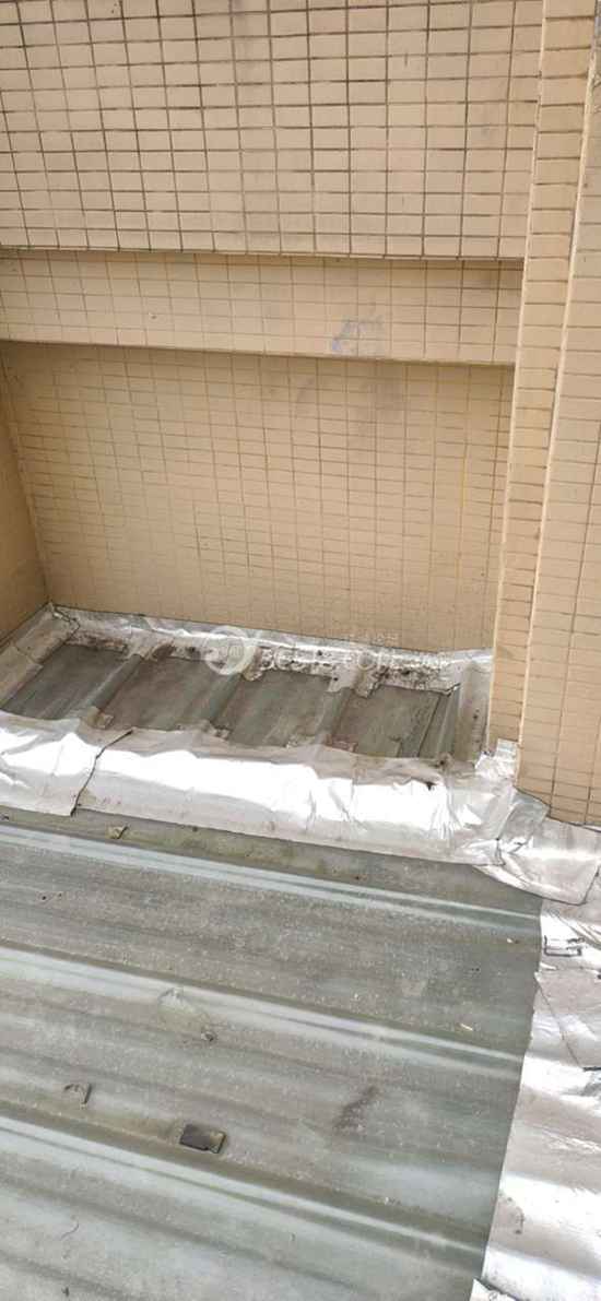 张掖卫生间砖缝漏水是什么原因_卫生间贴好地砖漏水有什么方法