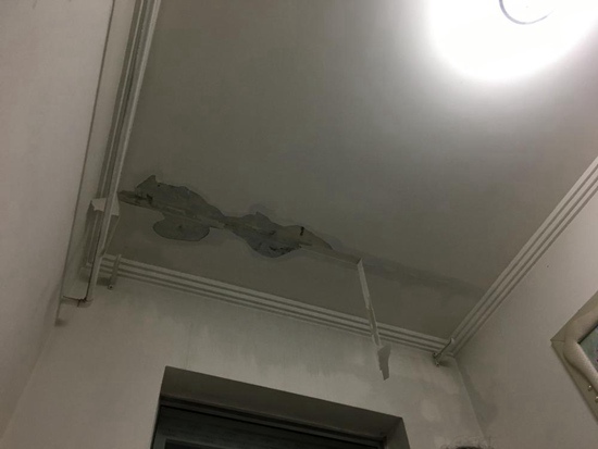 永州水表漏水是什么原因_楼下天花板墙角漏水怎么找漏水点
