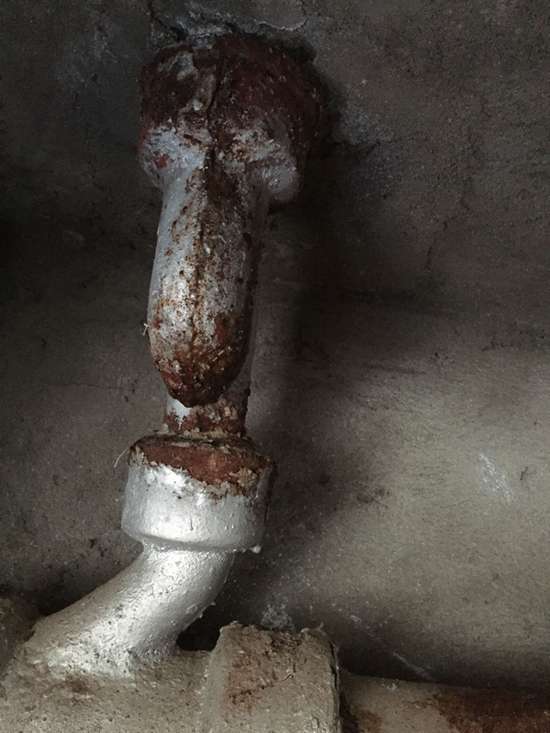 衡阳卫生间下水漏水怎么监测_一楼卫生间漏水找物业管吗
