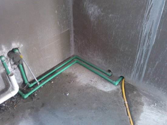 辽阳热水器水管漏水修理多少钱_燃气热水器从里面漏水