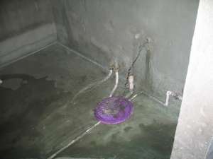 长治墙内水管漏水是什么原因_交房10年后房屋水管漏水怎么办