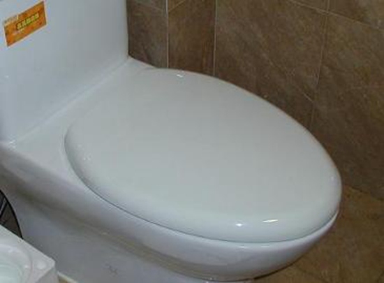 抚州厕所地面砖漏水修理_住了5年厕所房顶漏水怎么处理