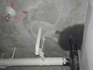 湖州楼上卫生间漏水修理多少钱_卫生间漏水是楼上还是楼下负责
