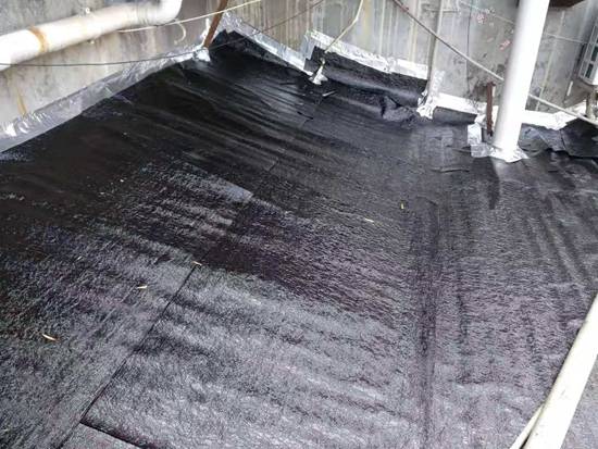 蚌埠卫生间下水漏水怎么监测_楼房棚顶为什么漏水
