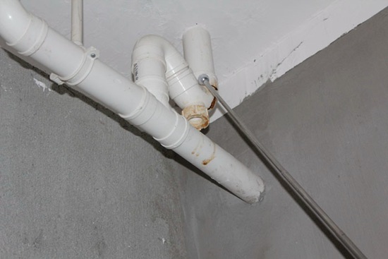 固原室内漏水的原因_漏水的水管怎么解决