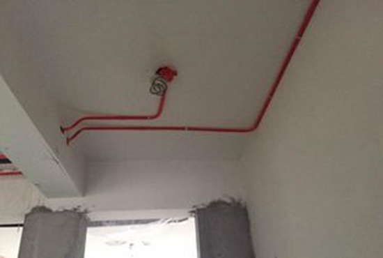 贵州暖气管漏水怎么维修_暖气管温控阀接口漏水