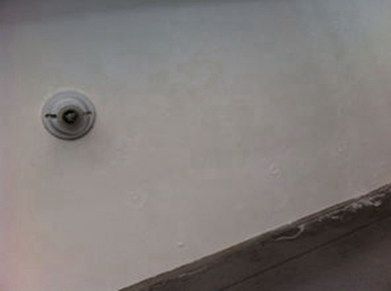 松原卫生间管道漏水是什么原因_厨房房顶漏水原因