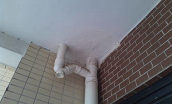 泉州墙内水管漏水如何处理_粘贴漏水布