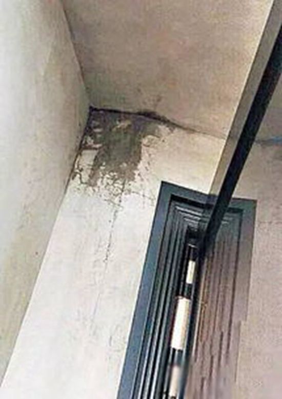 上海老房改造主管道漏水如何处理_墙漏水打膨胀螺丝作用