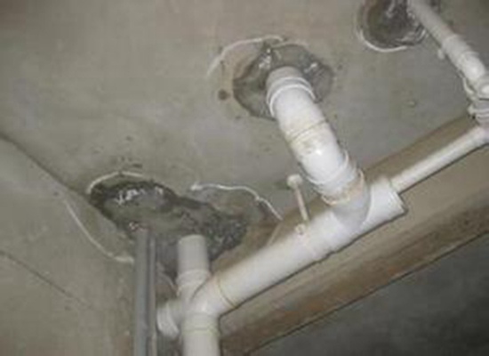 郴州坐便器漏水怎么监测_拉线式水箱漏水怎么修