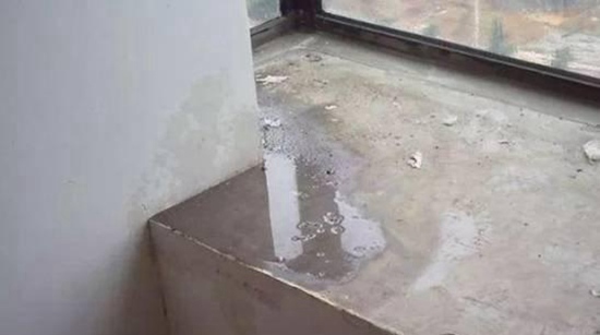 广东阳台瓷砖漏水怎么处理_瓷砖店漏水