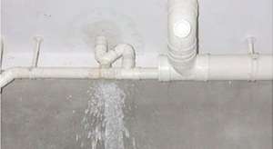 信阳墙里面水管漏水修理多少钱_楼上漏水墙皮怎么修
