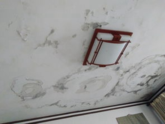 马鞍山卫生间砖缝漏水怎么办_卫生间漏水不用砸瓷砖