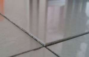 东莞天花板漏水是什么原因_混凝土天花板漏水怎么修