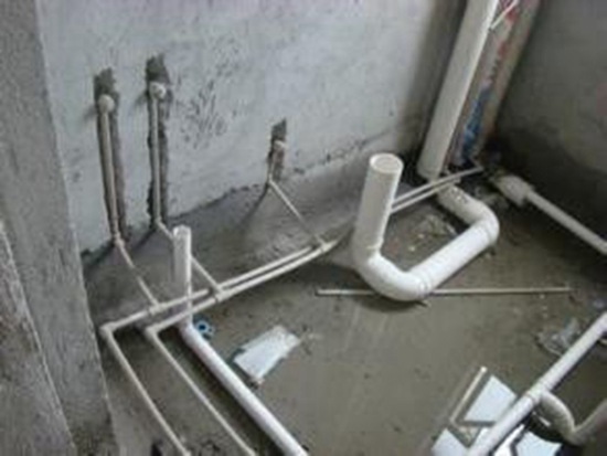 天津卫生间下水漏水是什么原因_卫生间顶棚滴水是楼上漏水吗