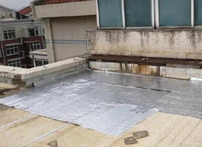 屋顶漏水是怎么回事？屋顶漏水怎么处理？