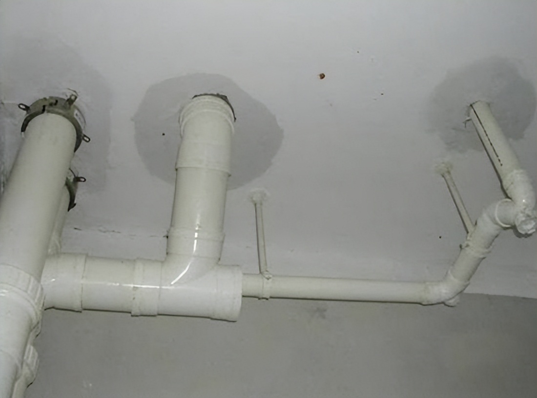 卫生间墙内水管漏水，不要慌！这些步骤教你快速维修！