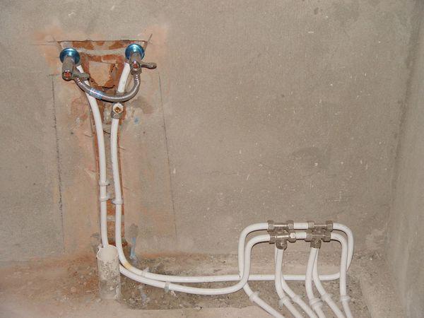 室内水管漏水，如何找到漏水位置并进行修复？可以从这几个方面入手！