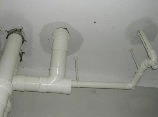 室内水管漏水怎么修补？详细步骤教你搞定！