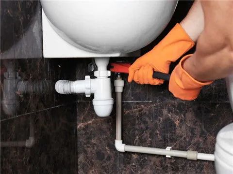 卫生间漏水的维修方法有哪些？别慌！快来学习几个技巧吧！